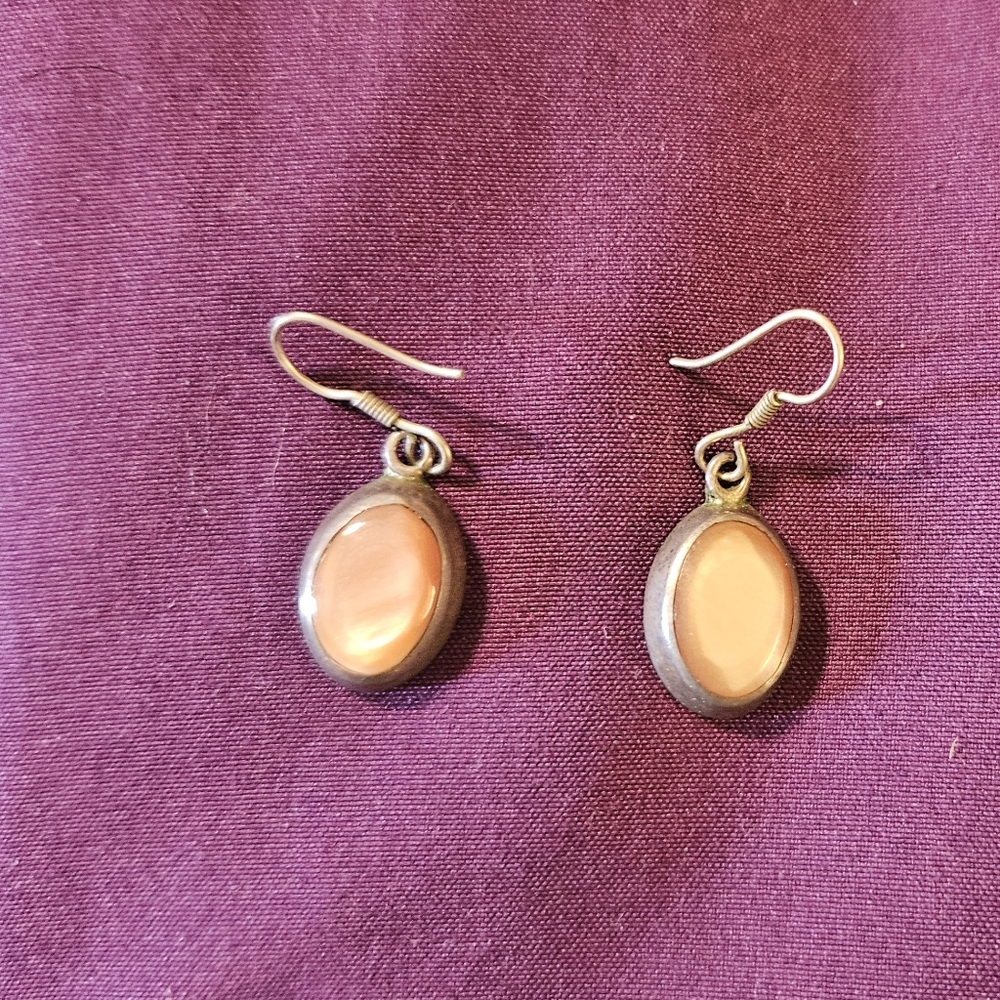 Elegant Silver and Cream Earrings